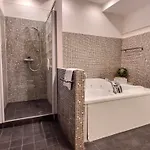 Park In * 的里雅斯特